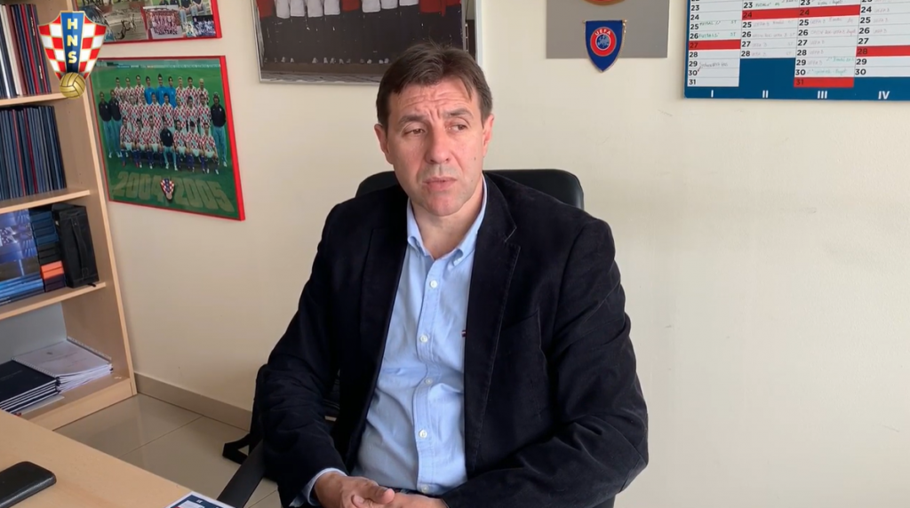 Online seminar za nogometne trenere