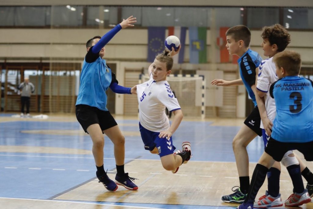 HRS pravi evidenciju rukometaša – preuzmite i popunite upitnik