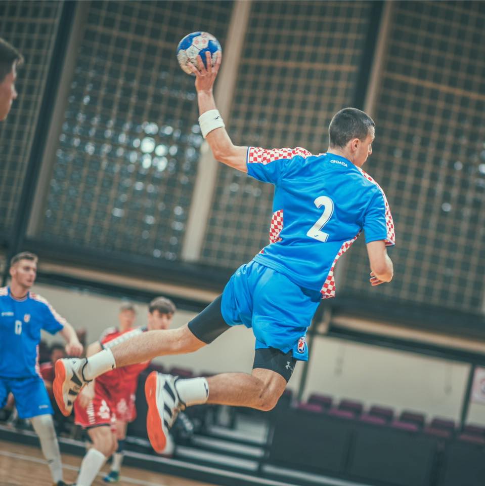 Kompletni i zdravi kadeti otputovali u Poreč