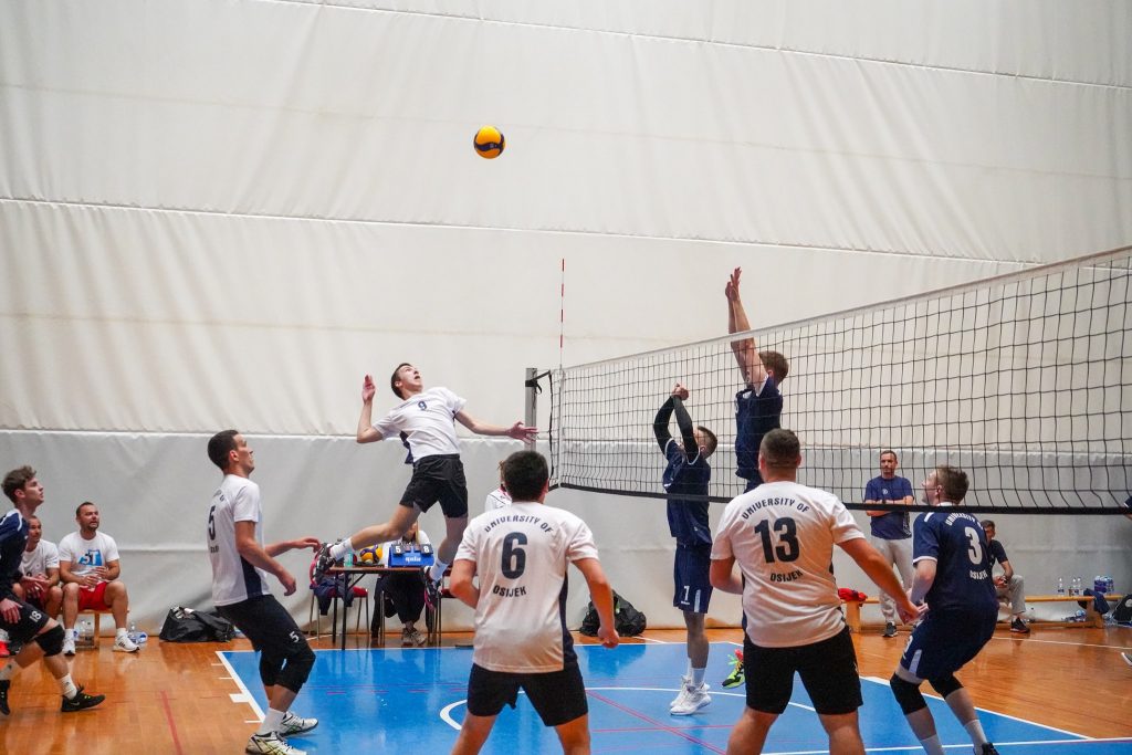 Osječki odbojkaši pali u finalu Unisporta