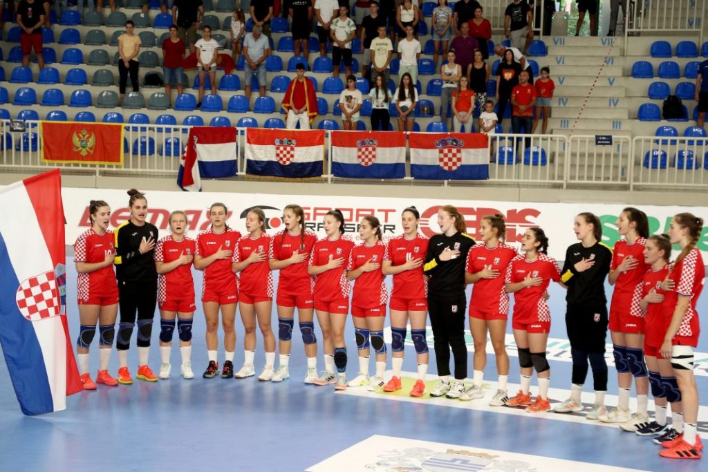 Kadetkinje – W17 EHF EURO: Pobjeda nad Crnom Gorom, slijedi borba za poredak od 5. – 8. mjesta