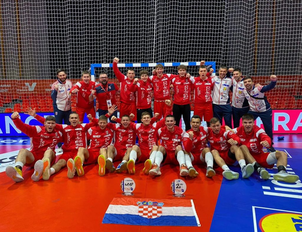 Drugo mjesto na najjačem kadetskom turniru u svijetu