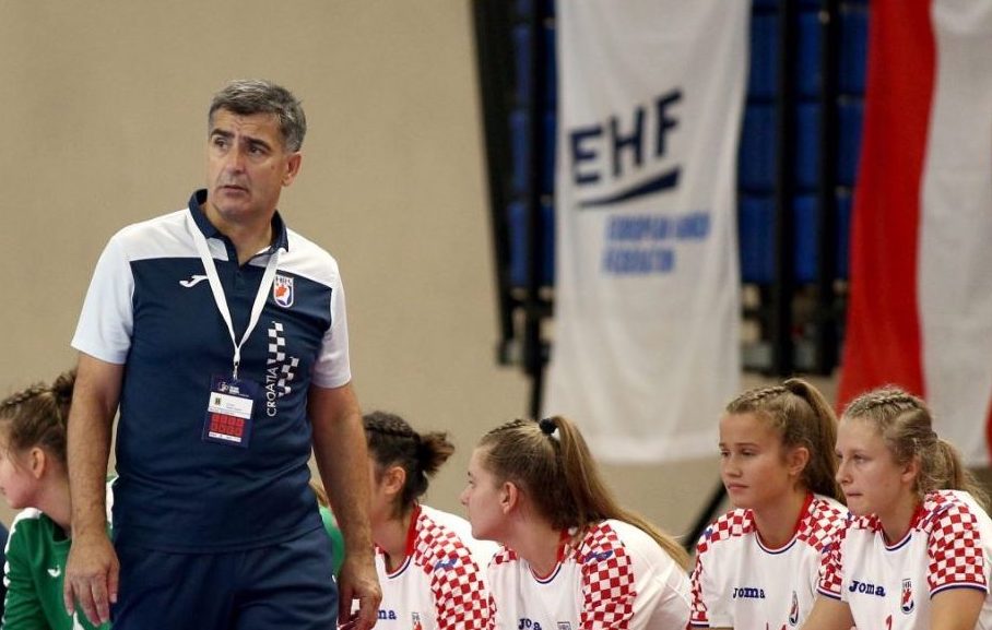 Kontrolno okupljanje rukometnih kadetkinja