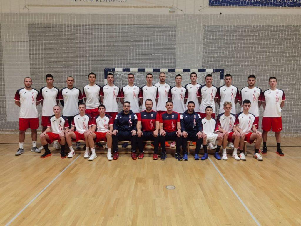 Tjedan dana uoči blagdana mlađi rukometni kadeti provest će u Poreču