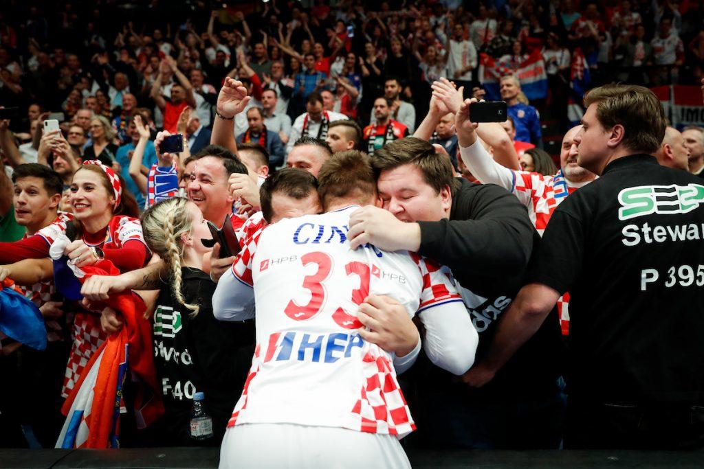 Kauboji večeras u udarnom terminu protiv Svjetski prvaka