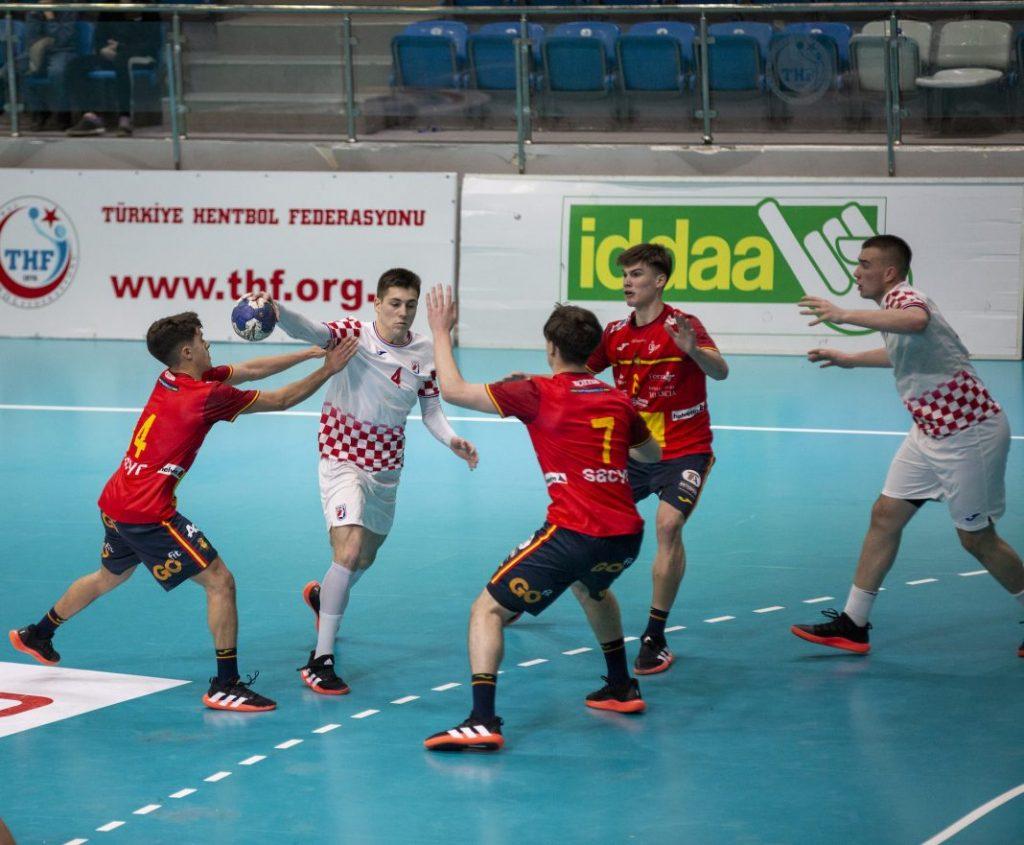 Poraz naših rukometnih kadeta od branitelja naslova