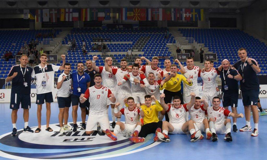 M18 EHF EURO: Kadeti s pobjedom protiv Italije otvorili Europsko prvenstvo