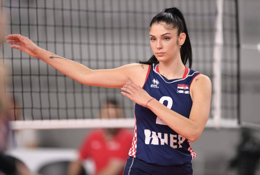 Osječanka Mika Grbavica proživljava najljepše dane svoje mlade karijere!