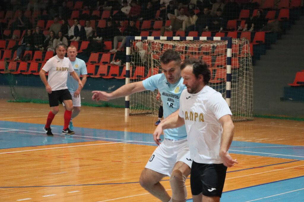 Derbi Kelvina i Vallis Auree bez pobjednika, Alabama na milimetar do titule