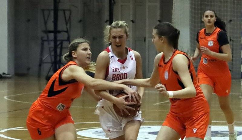 Brod na Savi sigurno do slavlja protiv Šibenika