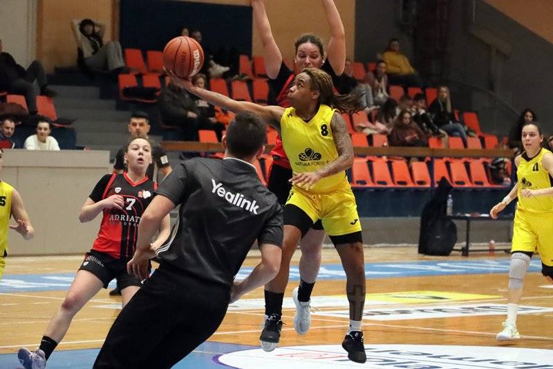 Plamene uvjerljive protiv Orke, Trešnjevka prejaka za Brod na Savi