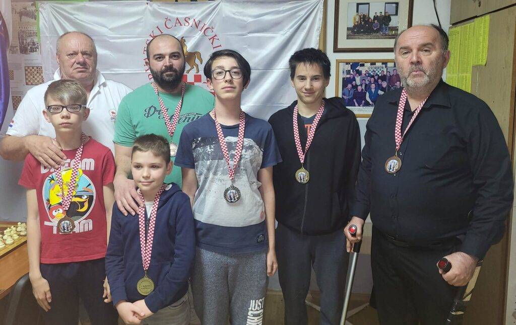 Pobjednik Šahovskog turnira povodom Dana Državnosti je majstorski kandidat Stjepan Damjanović