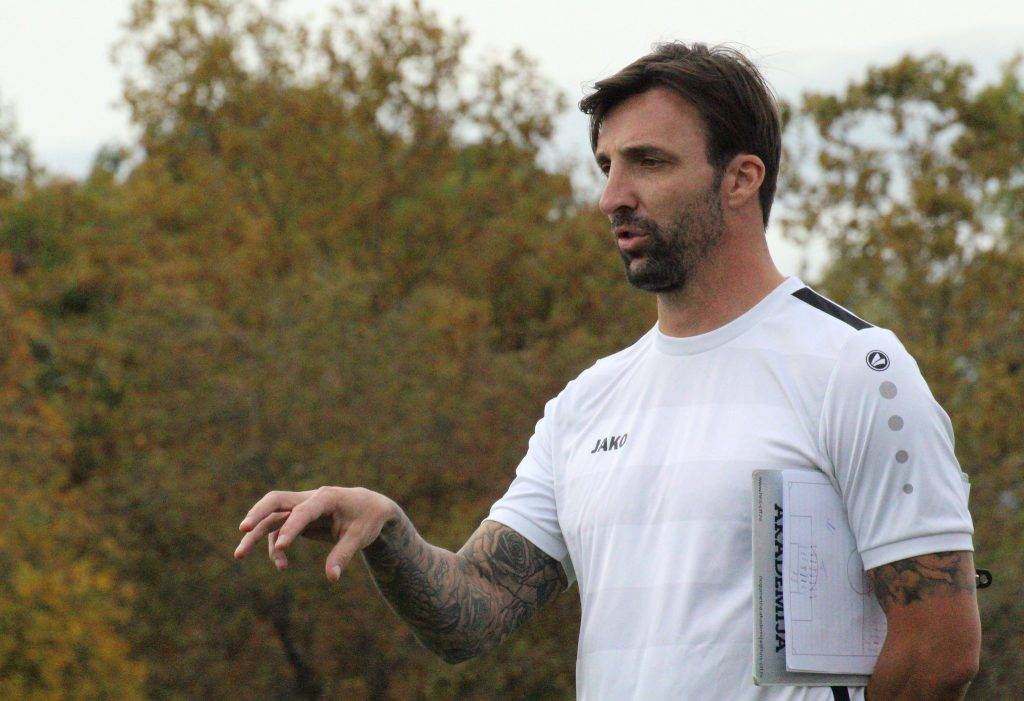Ivan Božić više nije trener Vukovara