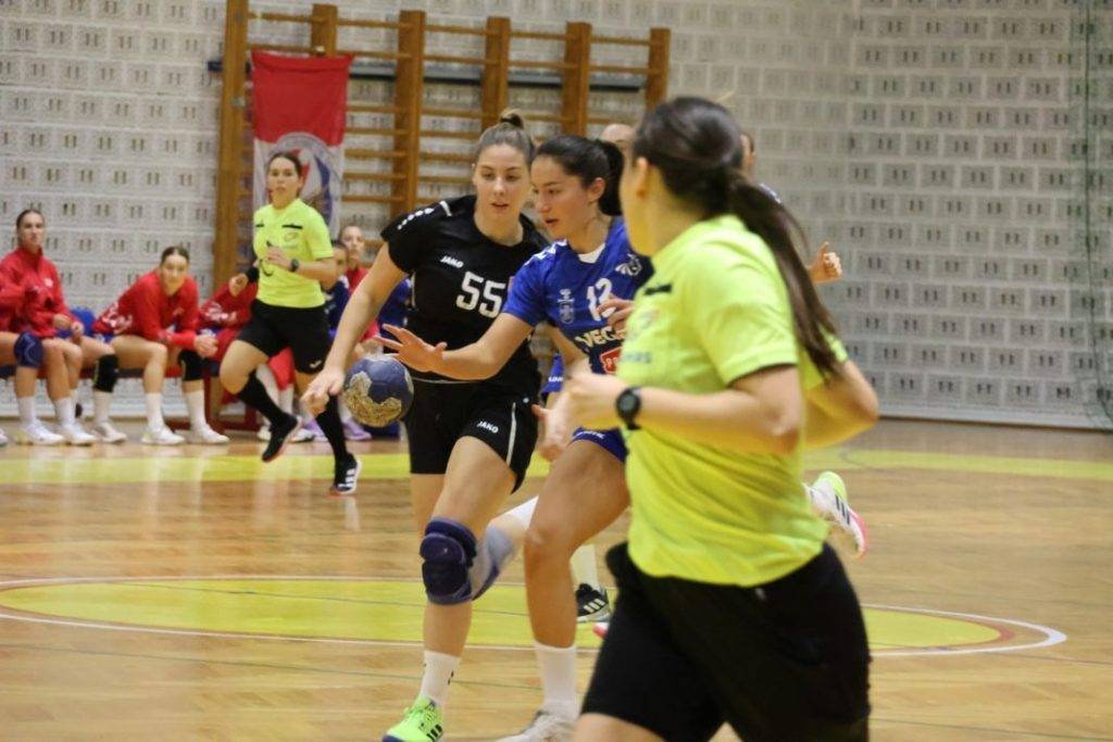 Prva HRL Žene: Slavlja Sesveta, Podravka Vegete i Bjelovara