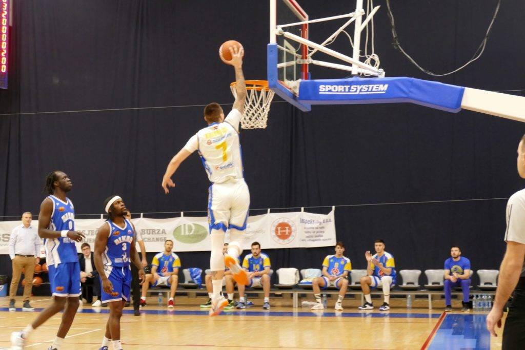 Brokeri u Kupu preskočili sinjski Alkar