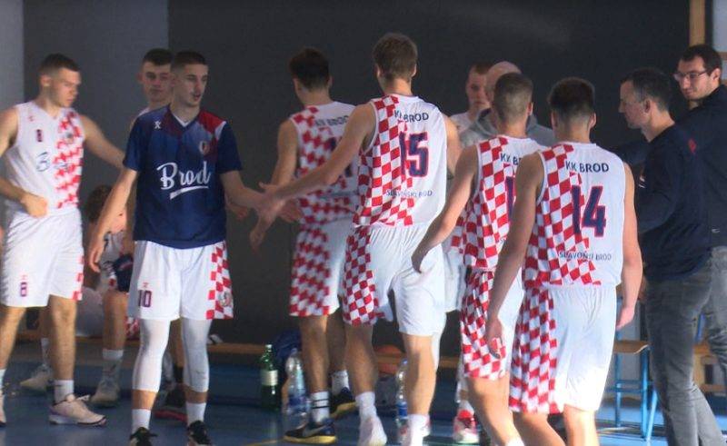 Košarkaši Borda u županijskom derbiju bolji od Garduna