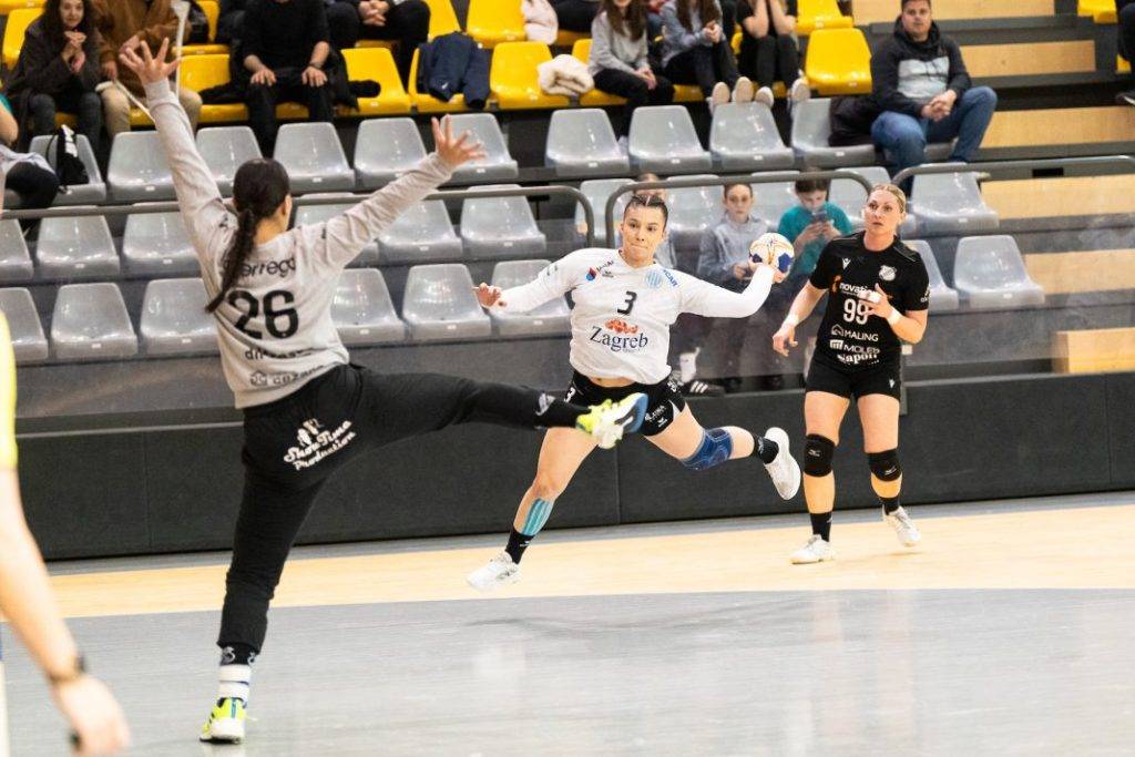 Prva HRL Žene: Vrijedne pobjede Koke i Osijeka, Lokomotiva sigurno kroz Labin