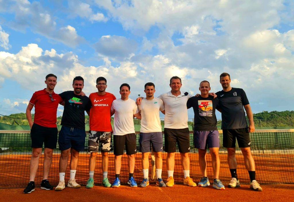 Požežani zapaženi u Slavonskom Brodu