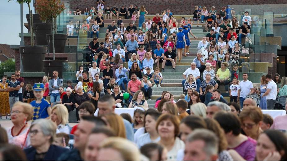 Hrvatska protiv Italije i na Trgu bećarca