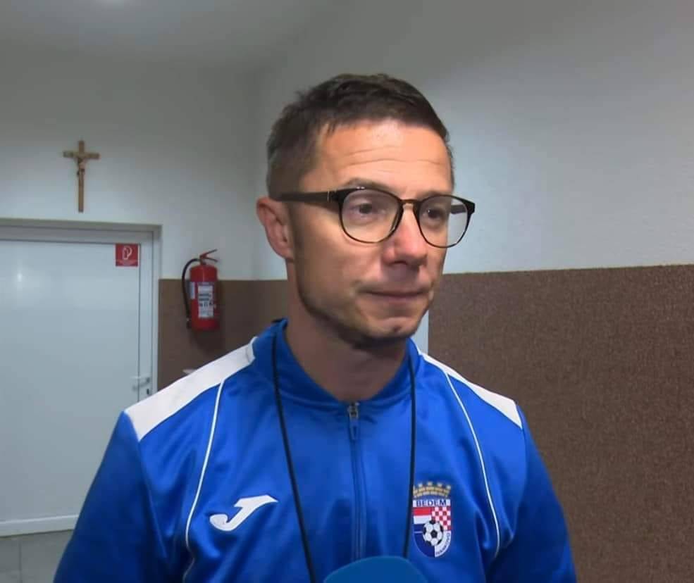 Krunoslav Tomljenović marljivo vježba sa svojim Gundincima