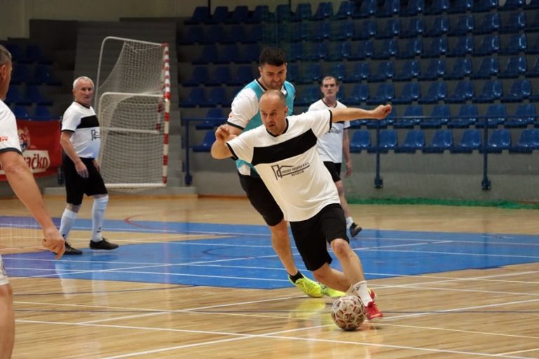 Alabama, Kelvin i Barišići nastavljaju mrtvu trku